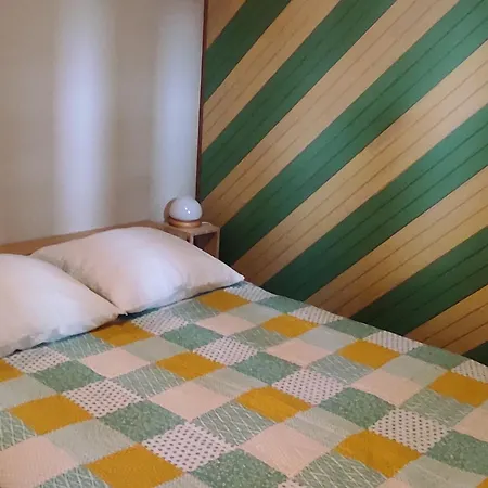 Grand à Pour 6 Personnes Avec Wifi - Fr-1-814-149