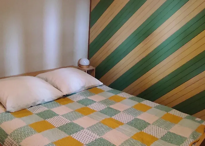 Grand A Pour 6 Personnes Avec Wifi - Fr-1-814-149