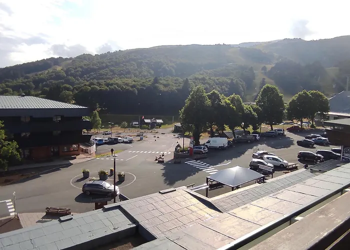 Apartment Grand A Pour 6 Personnes Avec Wifi - Fr-1-814-149 Super Besse